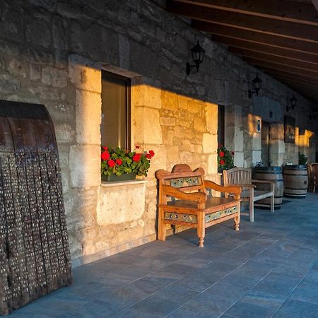 Albergue Turistico "La Fabrica" Tardajos ภายนอก รูปภาพ