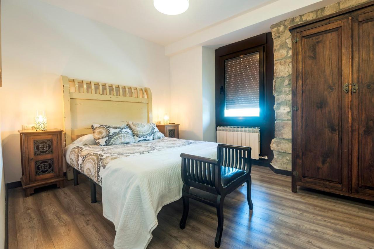 Albergue Turistico "La Fabrica" Tardajos ภายนอก รูปภาพ