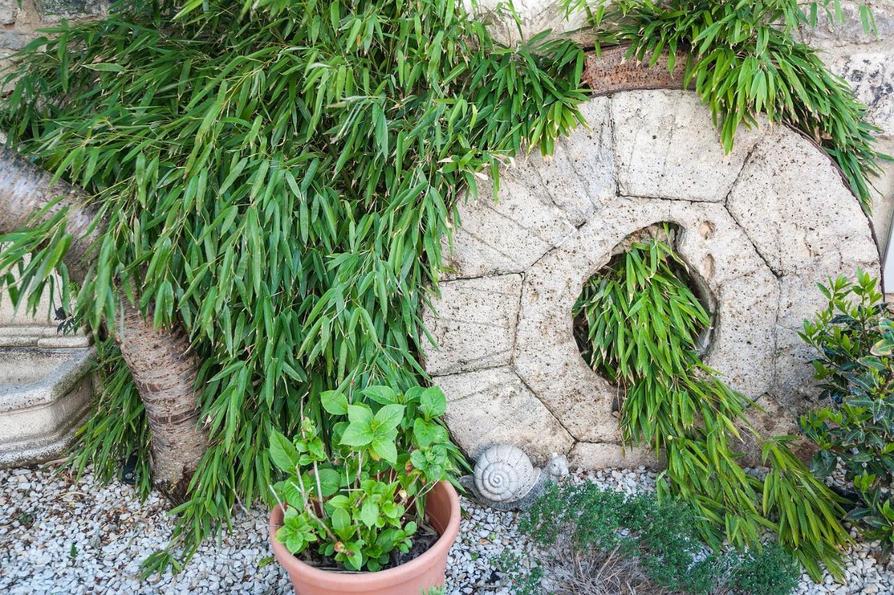 Albergue Turistico "La Fabrica" Tardajos ภายนอก รูปภาพ