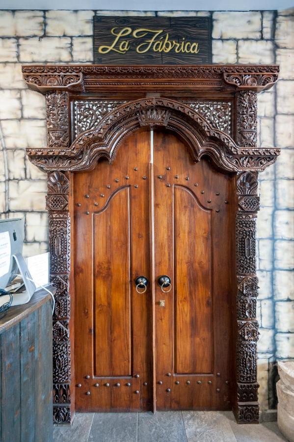 Albergue Turistico "La Fabrica" Tardajos ภายนอก รูปภาพ
