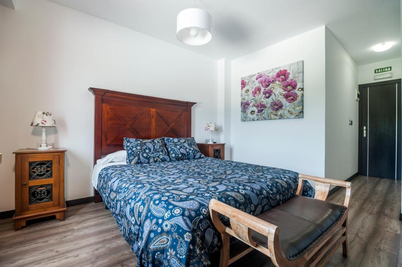 Albergue Turistico "La Fabrica" Tardajos ภายนอก รูปภาพ