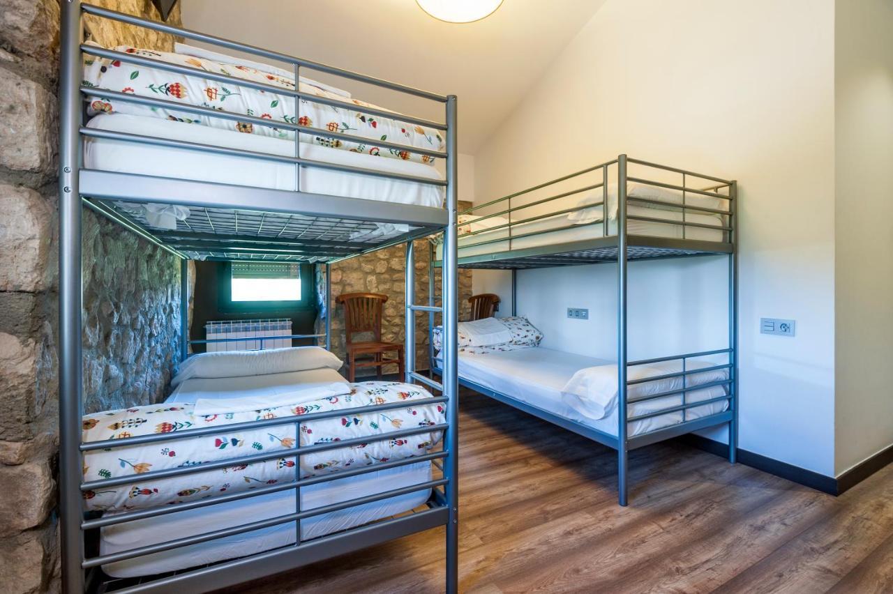 Albergue Turistico "La Fabrica" Tardajos ภายนอก รูปภาพ